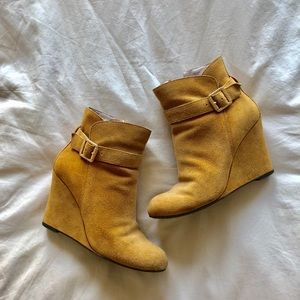 Vince camuto suede booties